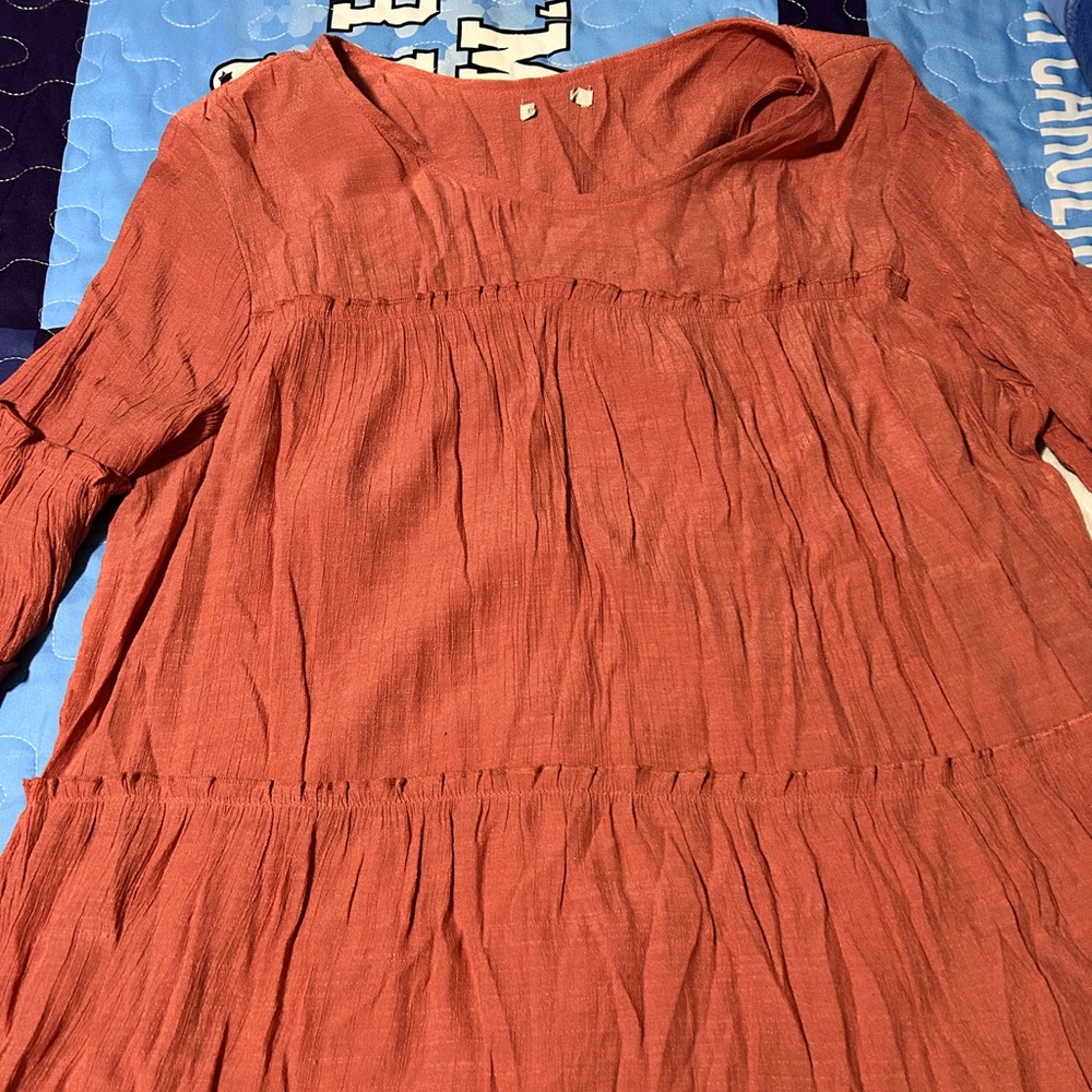 Women’s size XL blouse/tunic with built in shirt underneath
